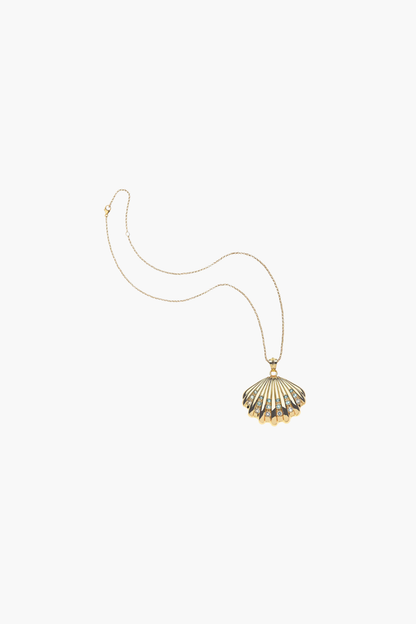 STRONG In the Waves Shell Pendant Necklace
