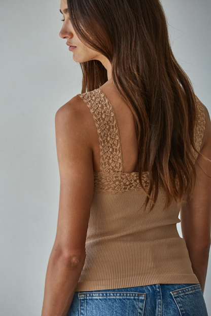 Seamless Ribbed Tank Top with Lace Trim